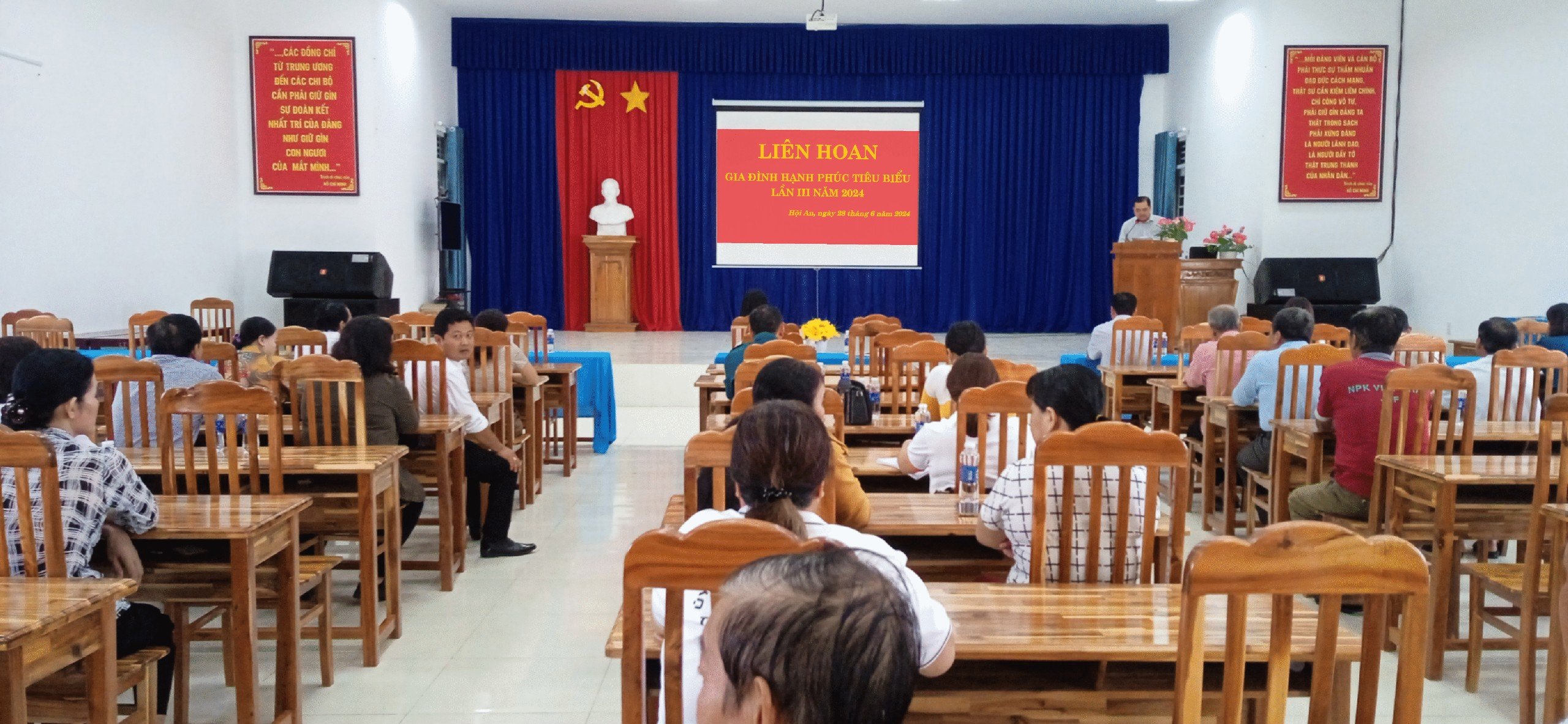 Ngày 28/6/2024, UBND Thị trấn Hội An tổ chức họp mặt liên hoan gia đình hạnh phúc tiêu biểu lần thứ III năm 2024