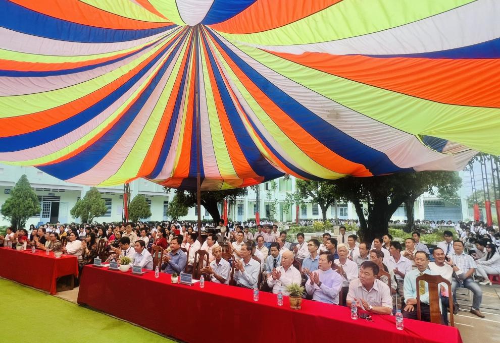 anh dai dien